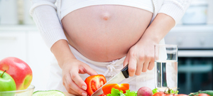 Питание беременной женщины должно быть полноценным и натуральным.