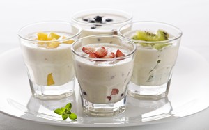 Йогурт - очень полезный продукт для больных гастритом.
