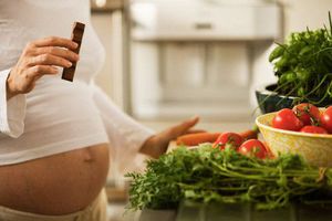 Как правильно питаться в первый тримместр беременности