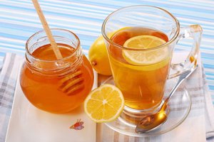 Полезные качества мёда и лимона в напитках