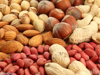Орехи - продукты полезные, но высококалорийные