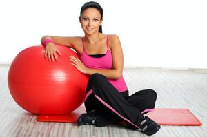 Преимущества упражнений с фитболом для похудения