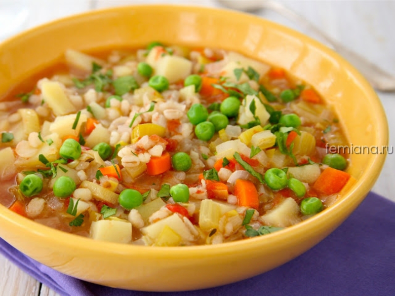 Легкий диетический суп - овощи помогут сохранить фигуру