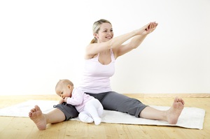 После родов вам поможет особая гимнастика для похудения .