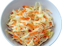 Витаминный салат  - свежая капуста и морковь